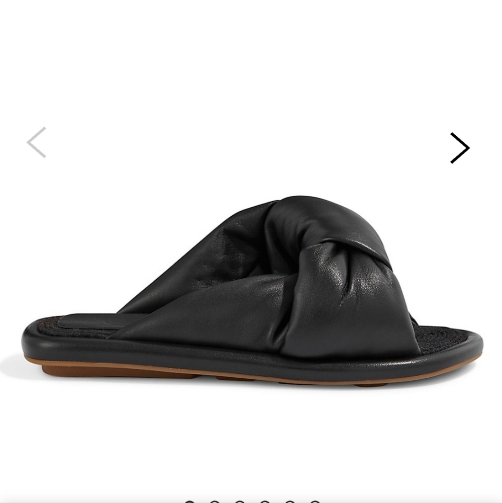 New AshTao Puffy Leather Slides